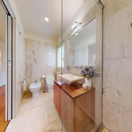 Double View Apartment