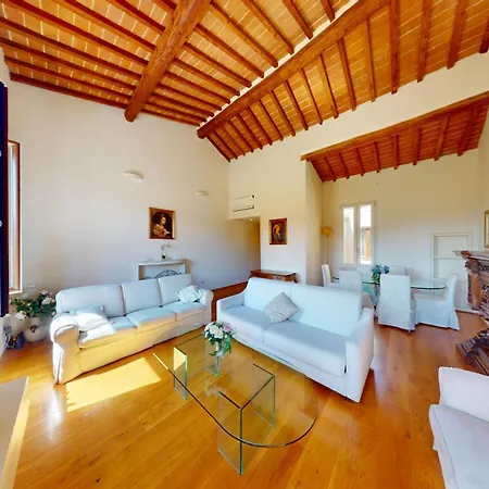 Double View Apartment